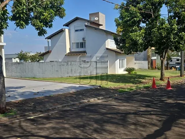 Terreno com 360m², à venda, no bairro Esperança em Londrina