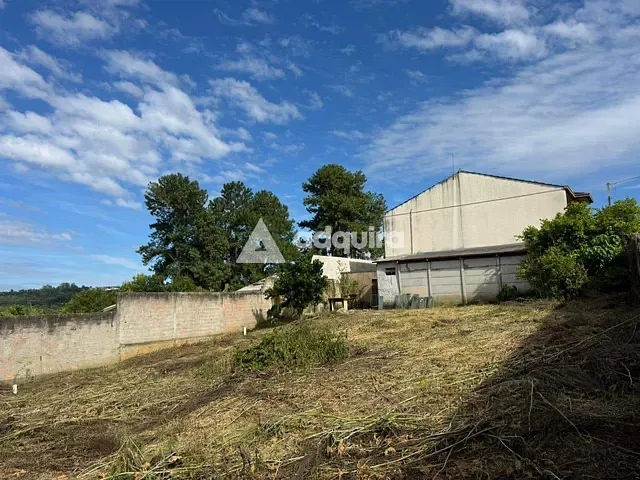 Terreno com 395m², à venda, no bairro Ronda em Ponta Grossa
