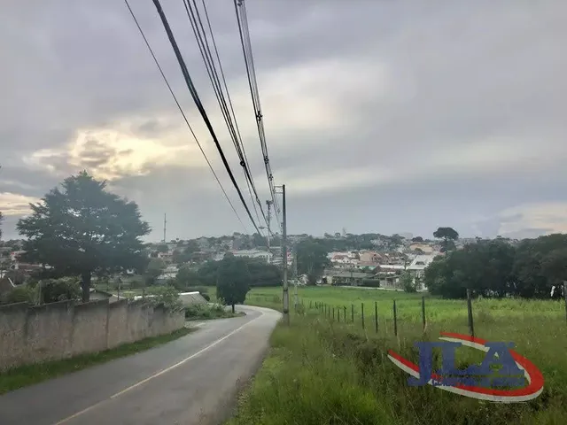 Terreno à venda, no bairro Uberaba em Curitiba