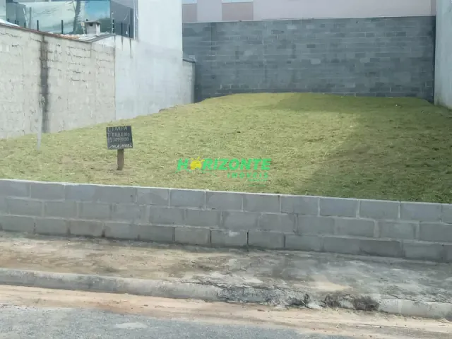 Terreno com 250m², à venda, no bairro Loteamento Villa Branca em Jacareí