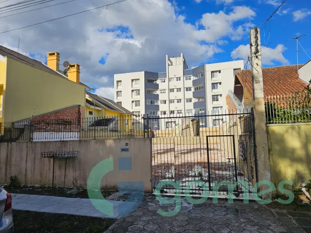 Terreno à venda, no bairro Bacacheri em Curitiba