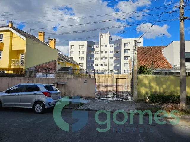 Terreno à venda, no bairro Bacacheri em Curitiba