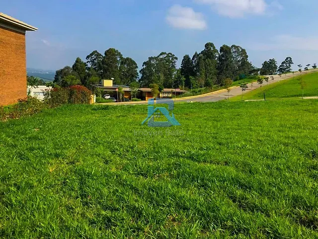 Terreno com 1329m², à venda, no bairro Capela do Barreiro em Itatiba