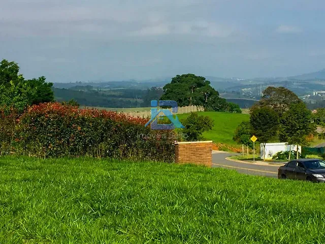 Terreno com 1329m², à venda, no bairro Capela do Barreiro em Itatiba