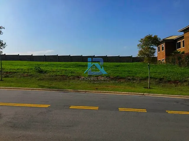 Terreno com 1329m², à venda, no bairro Capela do Barreiro em Itatiba