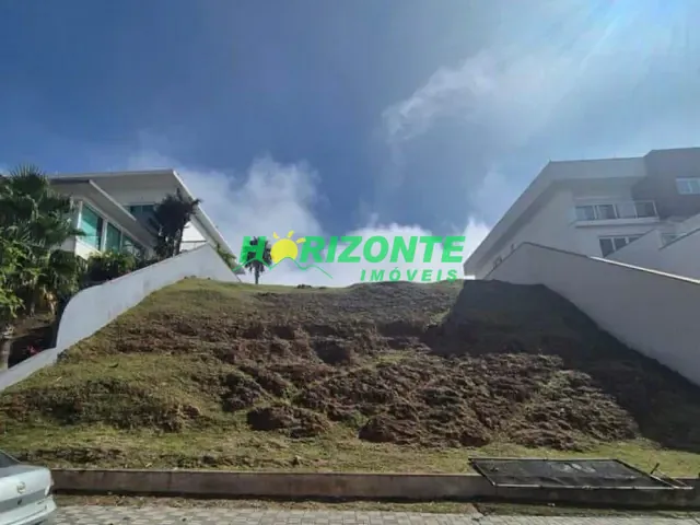 Terreno com 861m², à venda, no bairro Urbanova em São José dos Campos