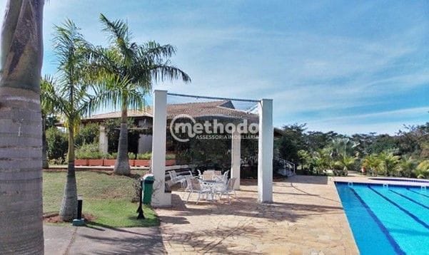 Casa, 1 quarto, 560 m² - Foto 2