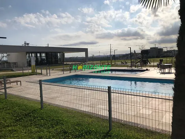 Terreno com 330m², à venda, no bairro Urbanova em São José dos Campos