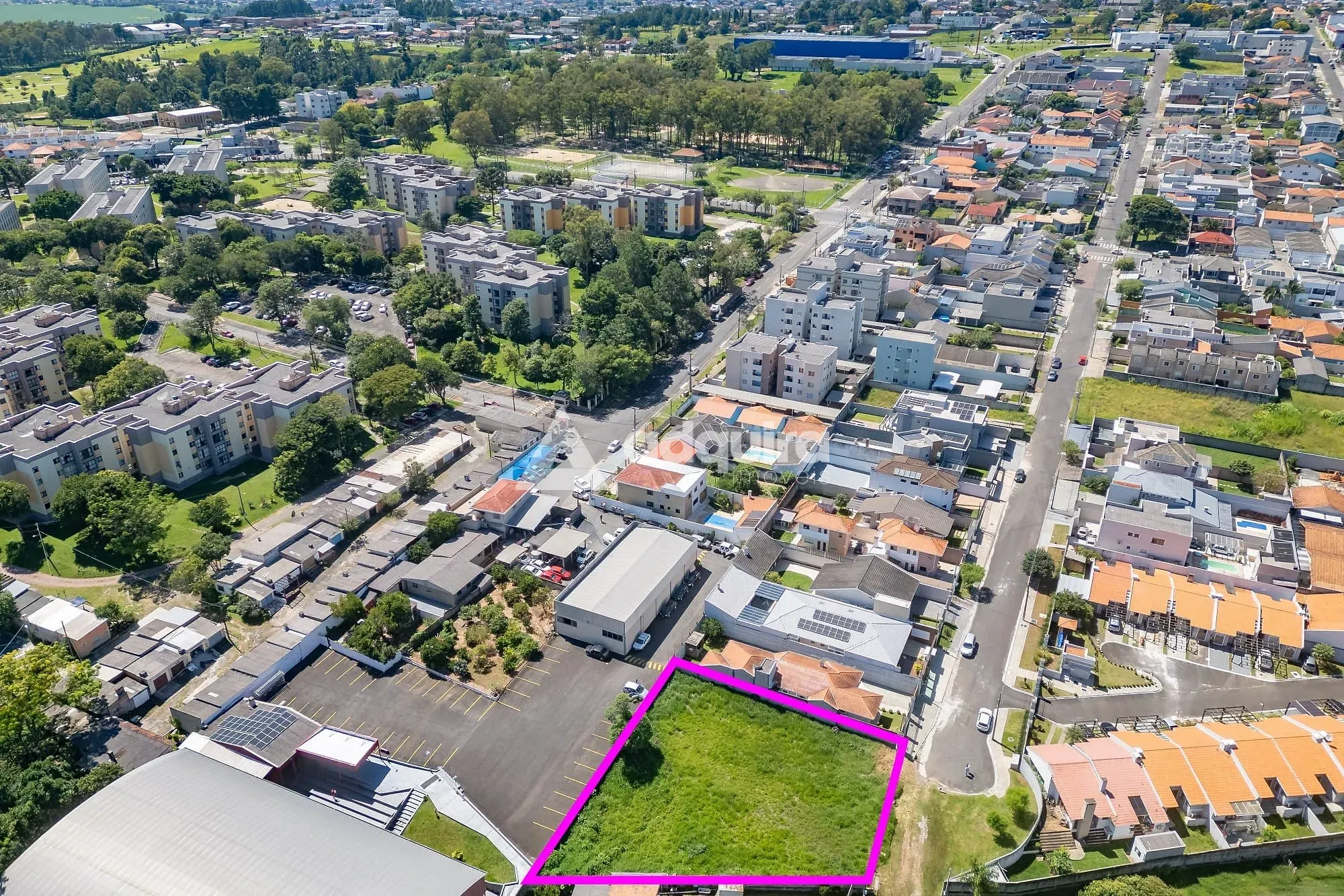 Terreno, 1111 m² - Foto 1