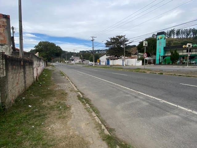 Terreno com 3000m², para alugar, no bairro Itaguaçú em Aparecida