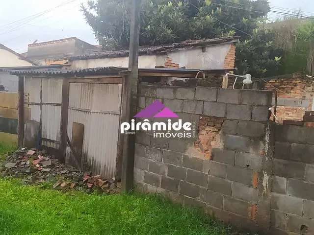 Terreno com 992m², à venda, no bairro Jardim Bela Vista em São José dos Campos