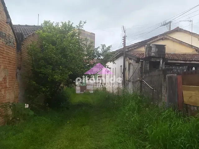 Terreno com 992m², à venda, no bairro Jardim Bela Vista em São José dos Campos