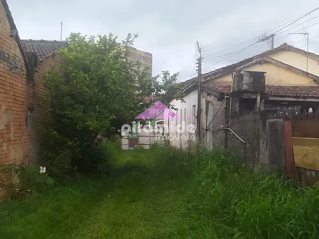 Terreno com 992m², à venda, no bairro Jardim Bela Vista em São José dos Campos