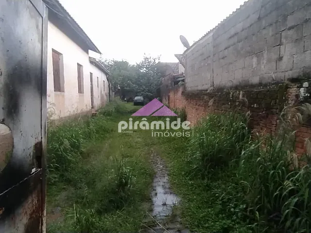 Terreno com 992m², à venda, no bairro Jardim Bela Vista em São José dos Campos