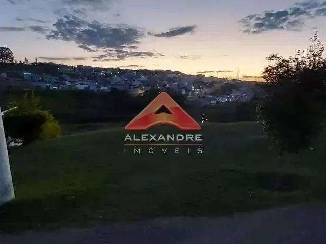 Terreno com 1163m², à venda, no bairro Rio Comprido em Jacareí