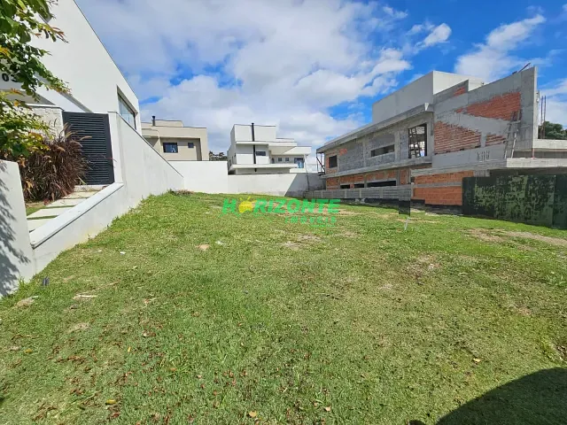 Terreno com 451m², à venda, no bairro Urbanova em São José dos Campos