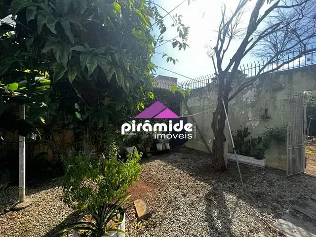 Terreno com 1100m², à venda, no bairro Jardim das Industrias em São José dos Campos