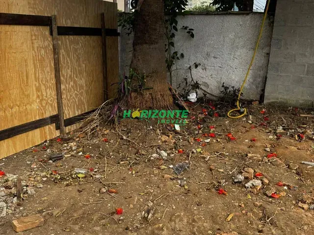 Terreno com 298m², à venda, no bairro Jardim Maringá em São José dos Campos