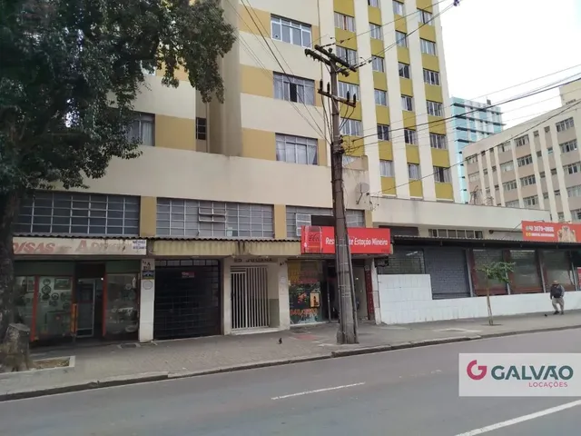 Terreno 1 quarto e 1 banheiro, para alugar, no bairro Centro em Curitiba