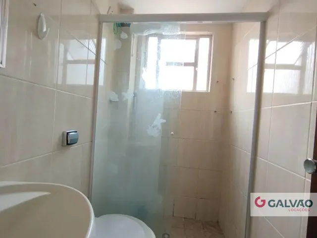 Terreno 1 quarto e 1 banheiro, para alugar, no bairro Centro em Curitiba