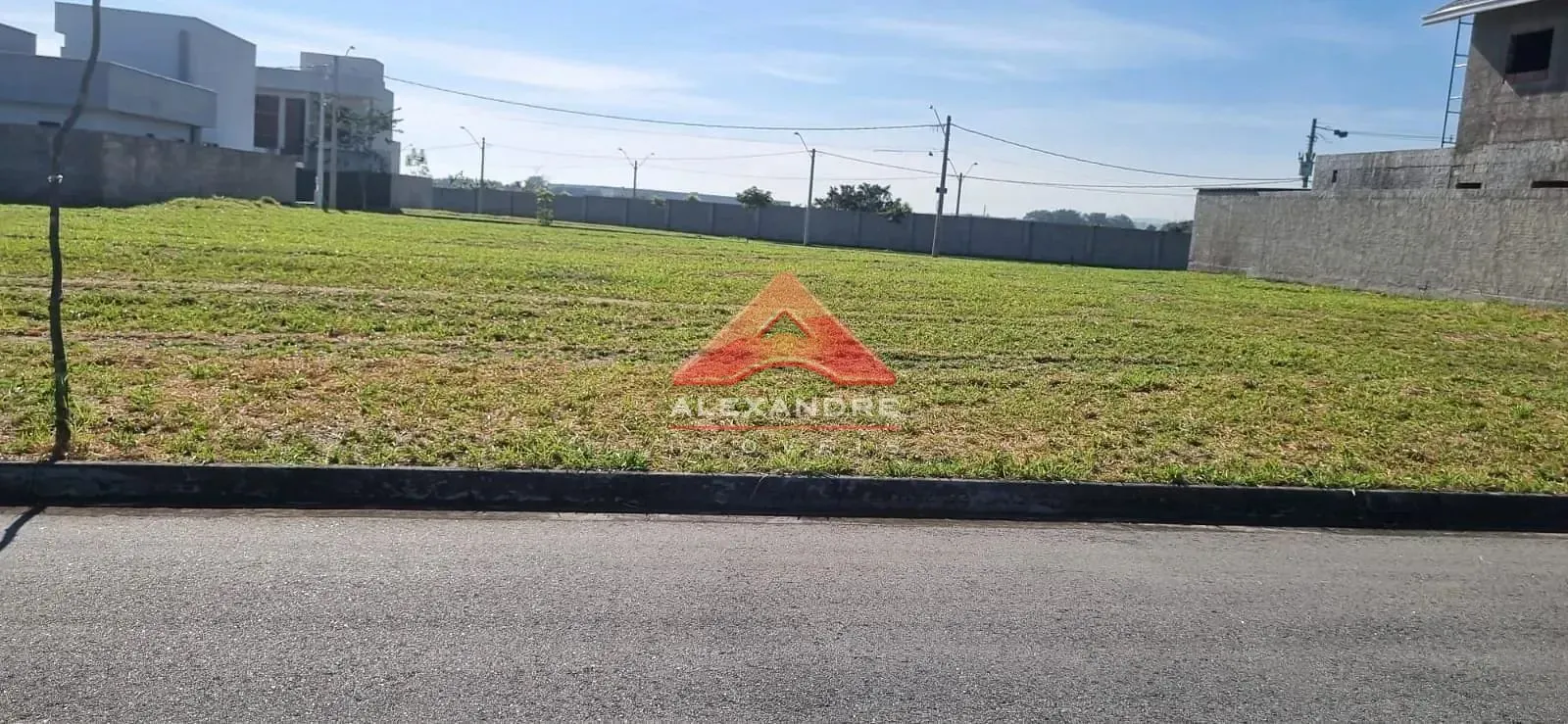 Terreno, 250 m² - Foto 1