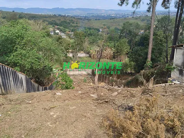 Terreno com 643m², à venda, no bairro Jardim Santa Maria em São José dos Campos