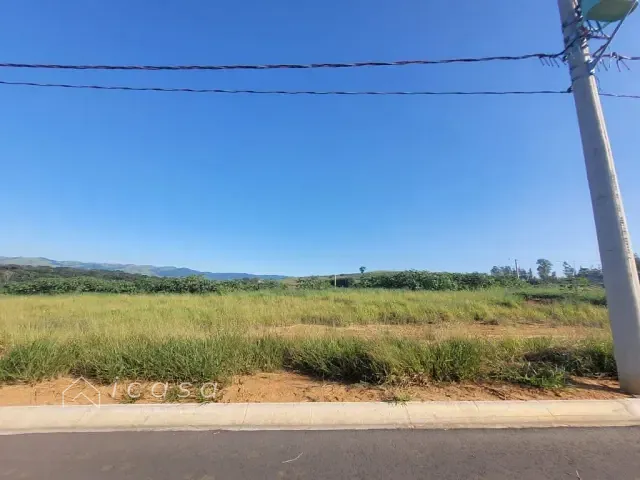 Terreno com 312m², à venda, no bairro Jardim Maria Cândida em Caçapava
