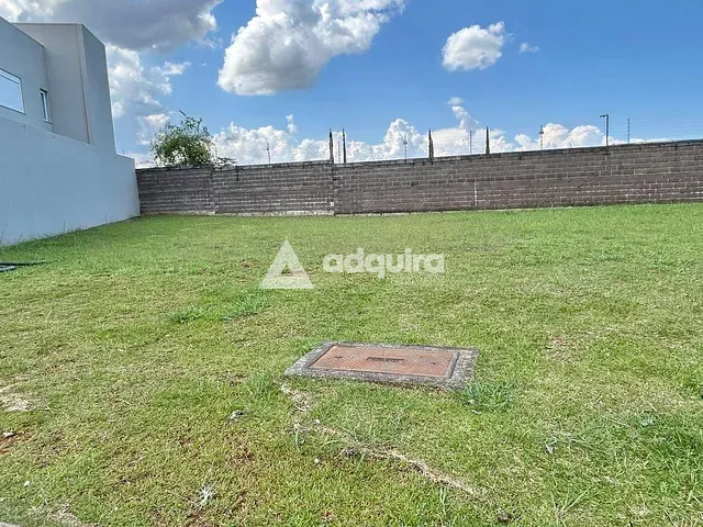 Terreno com 256m², à venda, no bairro Cará-cará em Ponta Grossa