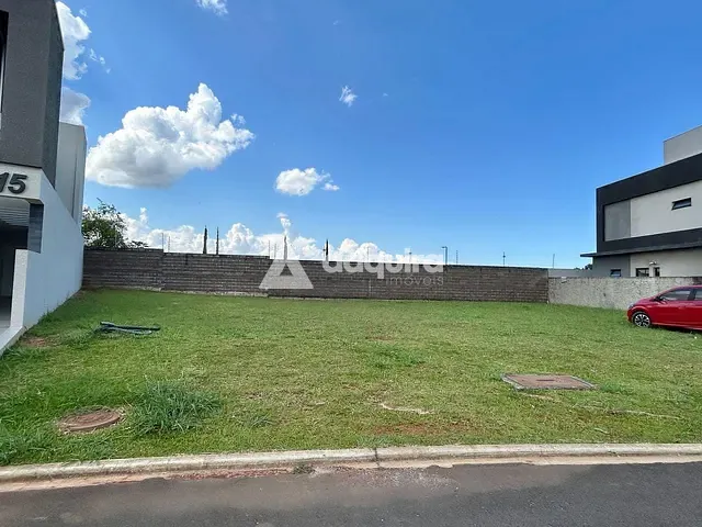 Terreno com 256m², à venda, no bairro Cará-cará em Ponta Grossa