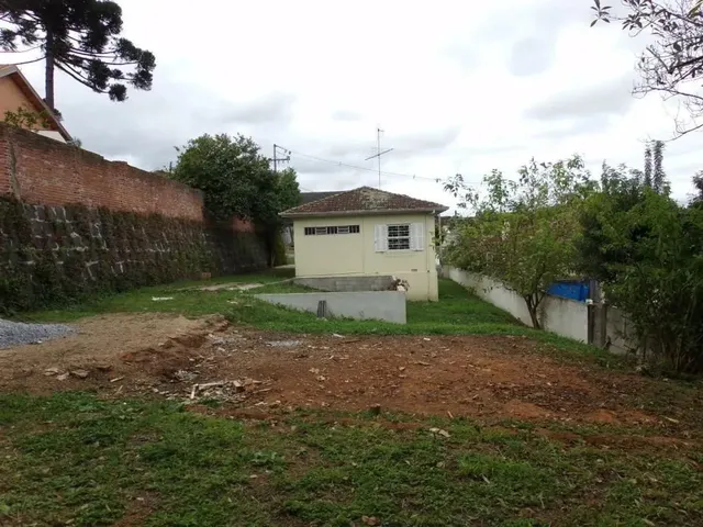 Terreno à venda, no bairro Campina do Siqueira em Curitiba