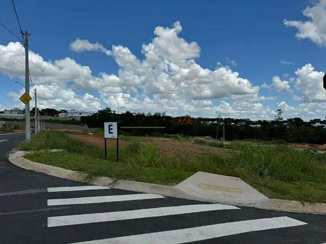 Terreno com 307m², à venda, no bairro Villa Trivento em Indaiatuba