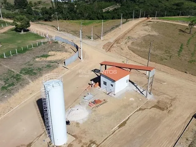 Terreno com 2000m², à venda, no bairro Barreiro em Araçoiaba da Serra