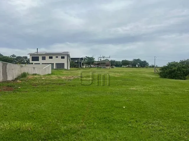 Terreno com 1500m², à venda, no bairro KM 5 em Sertanópolis