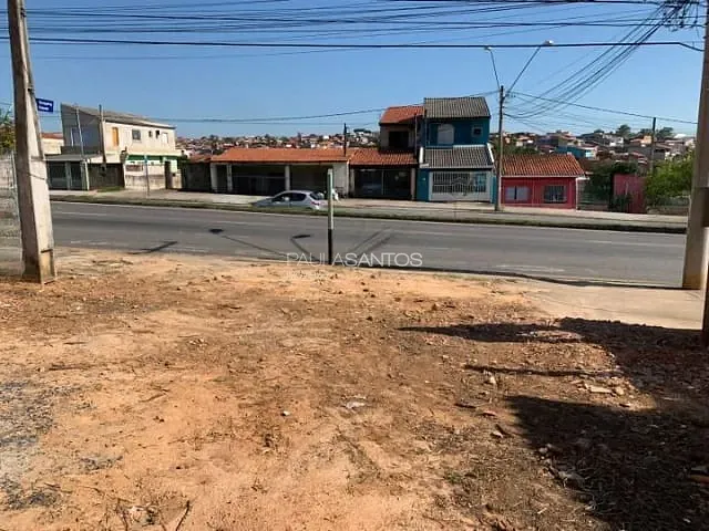 Terreno com 375m², à venda, no bairro Parque das Laranjeiras em Sorocaba
