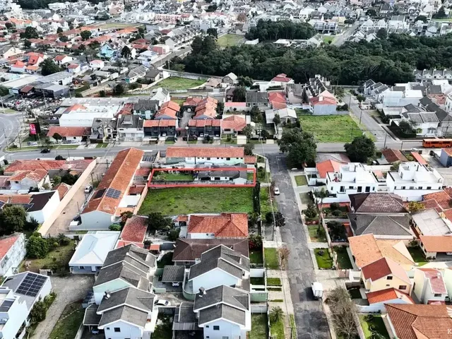 Terreno com 520m², à venda, no bairro Santa Felicidade em Curitiba