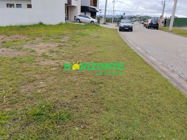 Terreno com 343m², à venda, no bairro Urbanova em São José dos Campos