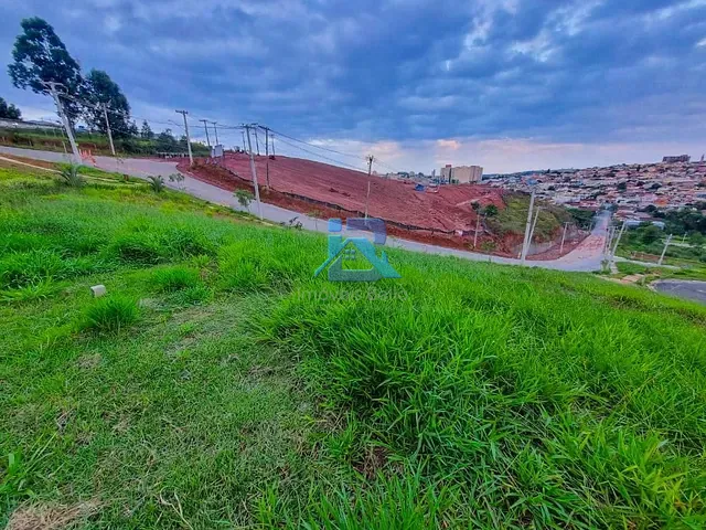 Terreno com 315m², à venda, no bairro Jardim Santa Filomena em Itatiba