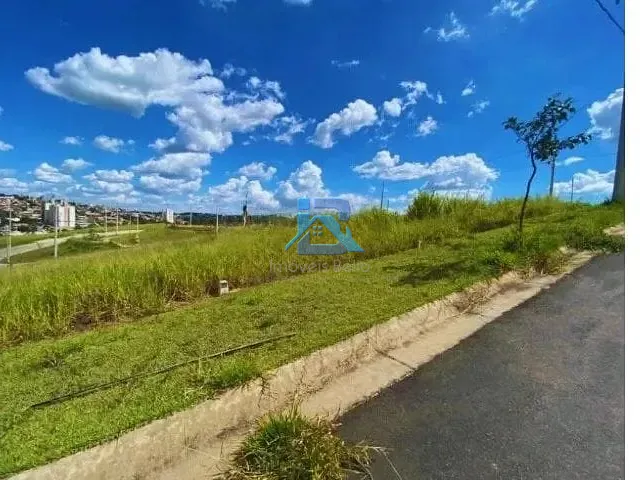 Terreno com 315m², à venda, no bairro Jardim Santa Filomena em Itatiba