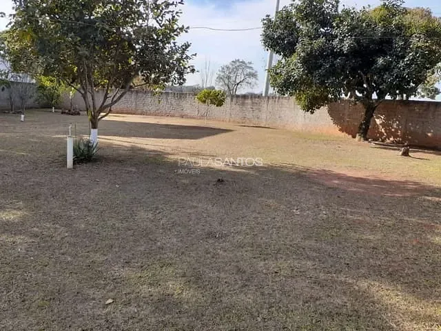 Terreno com 845m², à venda, no bairro Residencial Pomares em Araçoiaba da Serra
