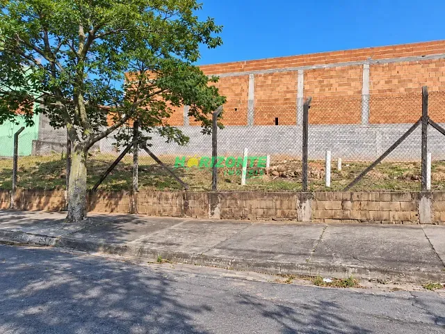 Terreno com 253m², à venda, no bairro Jardim Limoeiro em São José dos Campos