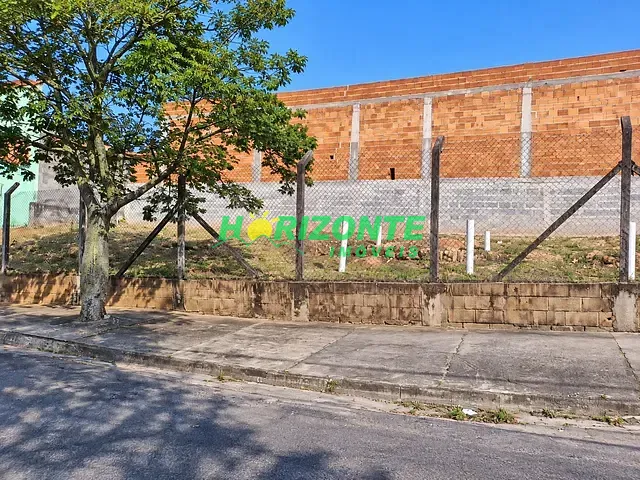 Terreno com 253m², à venda, no bairro Jardim Limoeiro em São José dos Campos