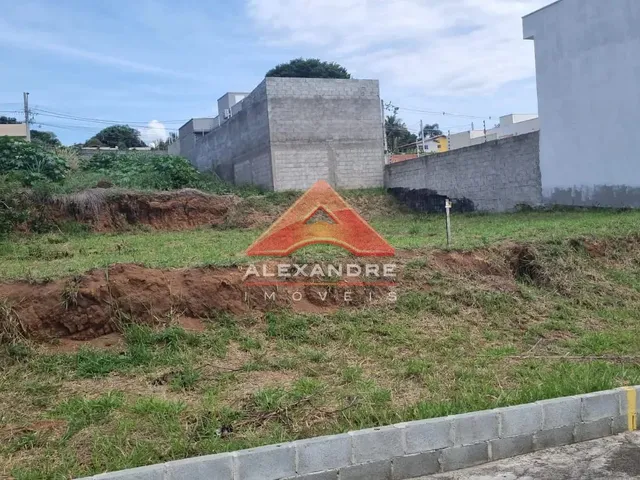 Terreno com 450m², à venda, no bairro Morada do Fênix em São José Dos Campos