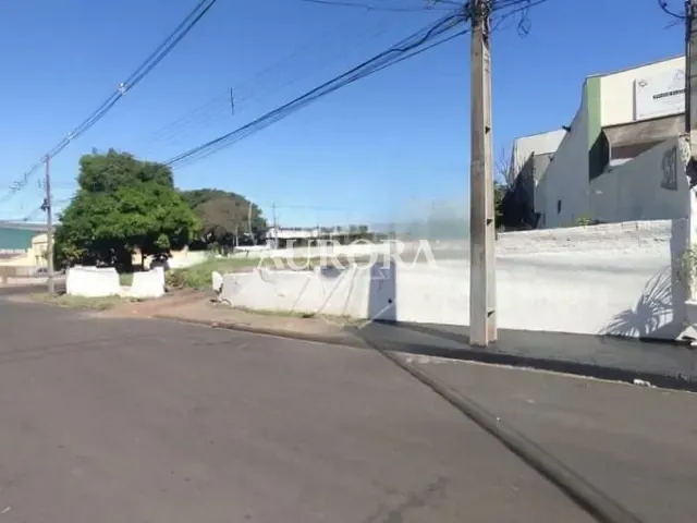 Terreno com 837m², à venda, no bairro Jardim Agari em Londrina