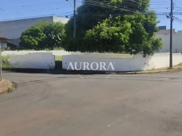 Terreno com 837m², à venda, no bairro Jardim Agari em Londrina