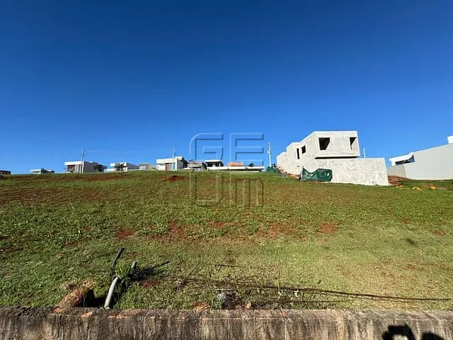 Terreno com 250m², à venda, no bairro Jardim Morumbi em Londrina