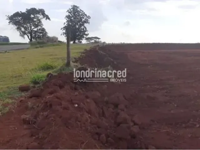 Terreno com 92000m², à venda, no bairro Centro em Arapongas