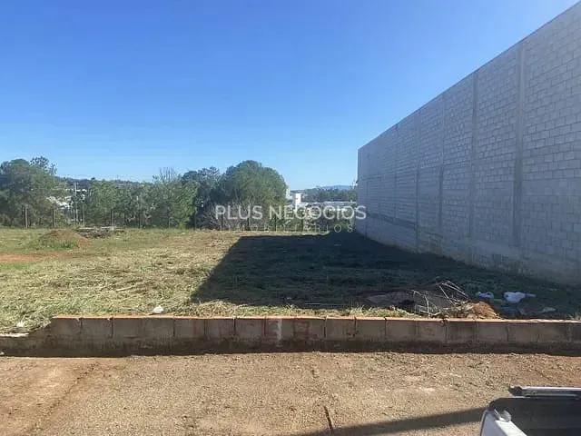 Terreno com 600m², à venda, no bairro Jardim Itália em Sorocaba