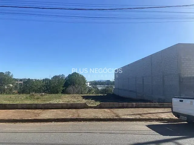 Terreno com 600m², à venda, no bairro Jardim Itália em Sorocaba
