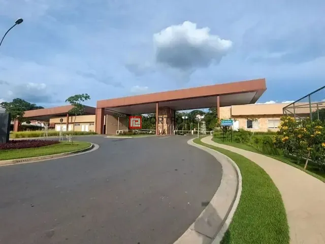 Terreno com 360m², à venda, no bairro Jardins Bolonha em Senador Canedo