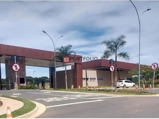 Terreno com 360m², à venda, no bairro Jardins Bolonha em Senador Canedo